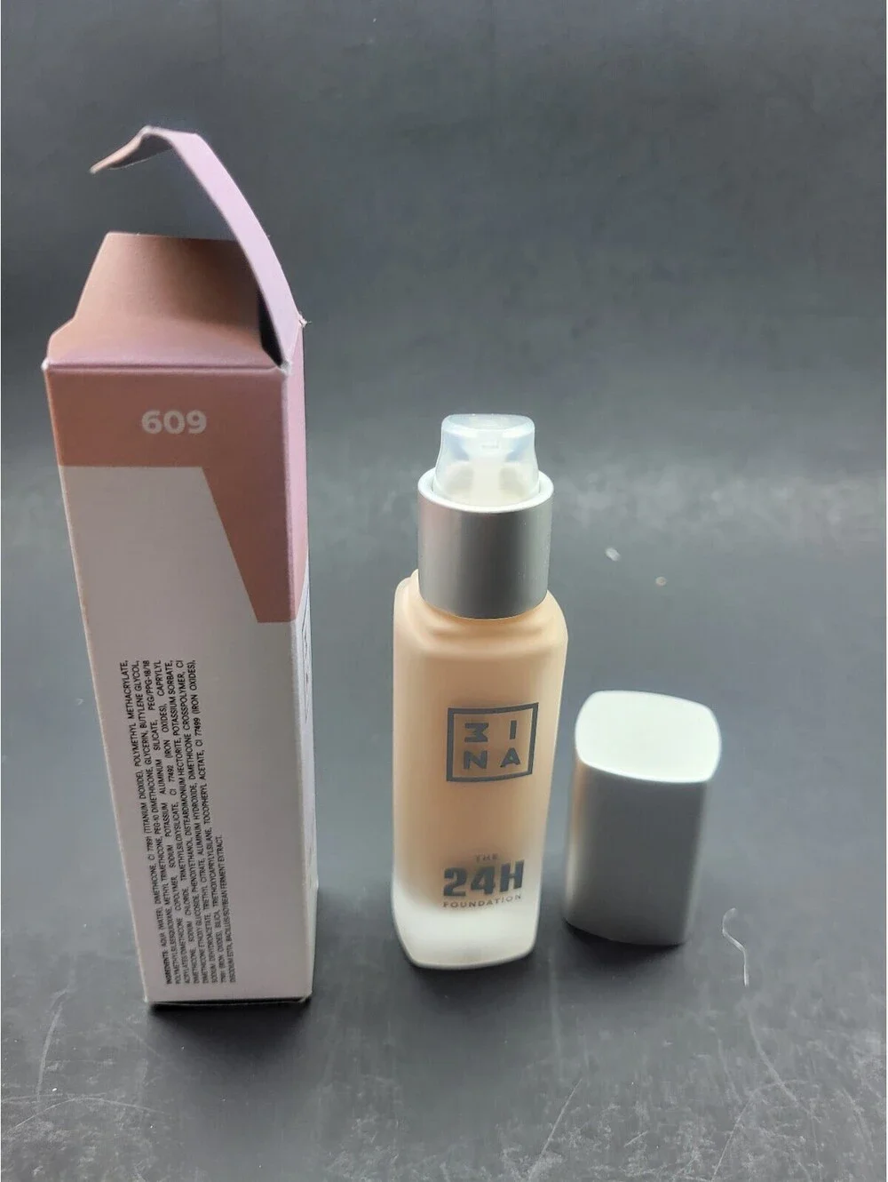 3INA The 24H Foundation # 609 (Light Pink Cream) Full Size 30 mL / 1.01 oz *NIB*